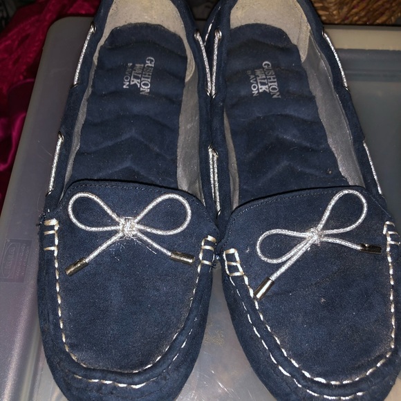 Ladies blue suede loafer or moccasin style shoe - Picture 1 of 2